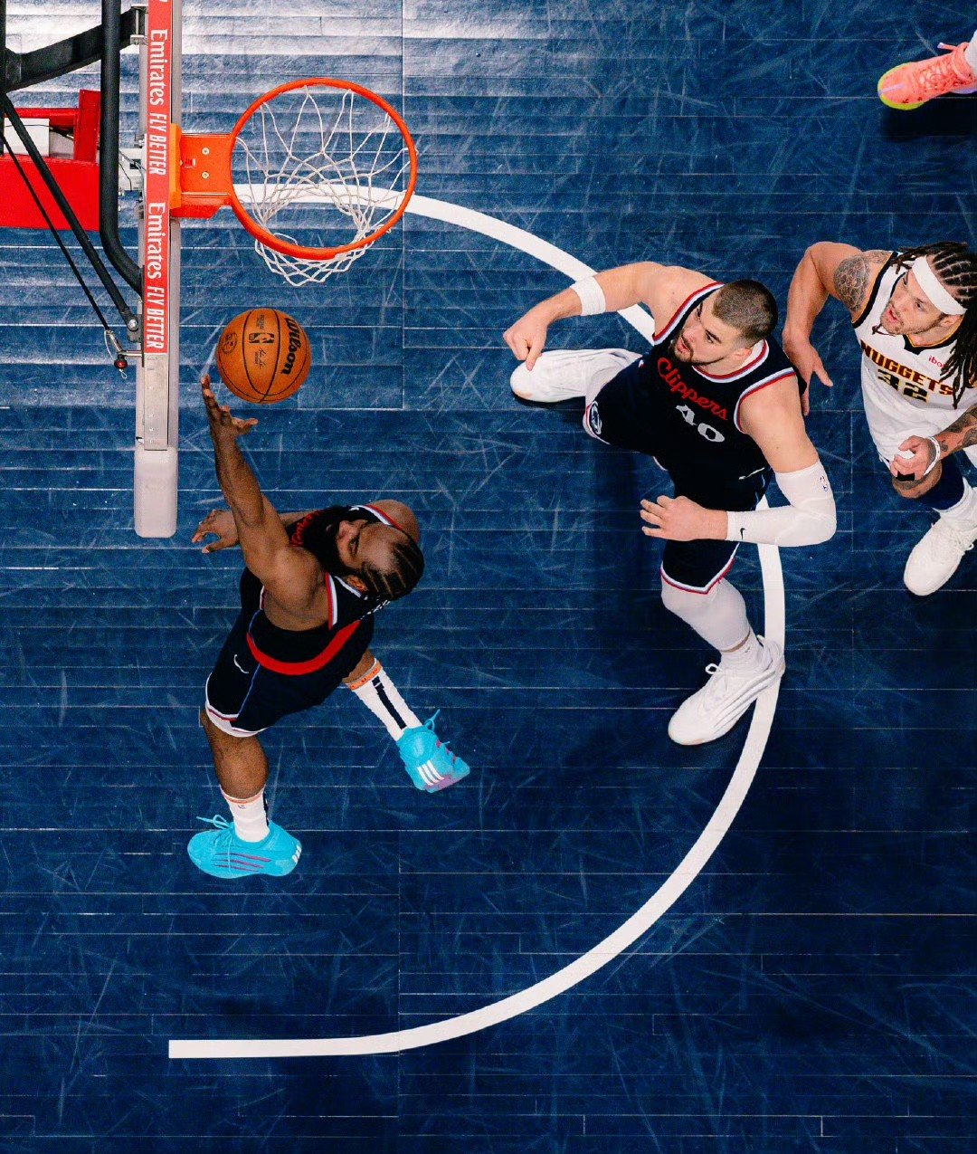 爱游戏ayx登录 -冲刺阶段NBA常规赛焦点战，费城76人门线救险，态度坚定，年轻球员得到机会的简单介绍