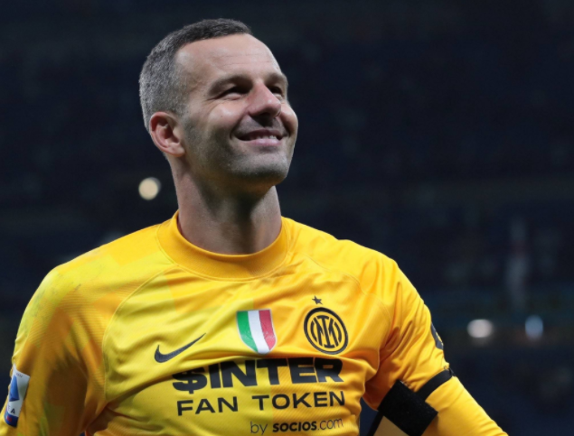 包含集结日拉齐奥调整名单以备欧篮联；状态回暖环节打磨；压力陡增；纪律约束更严格的词条